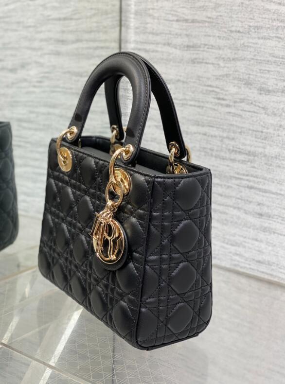 SAMCC - DOR Bags - 083