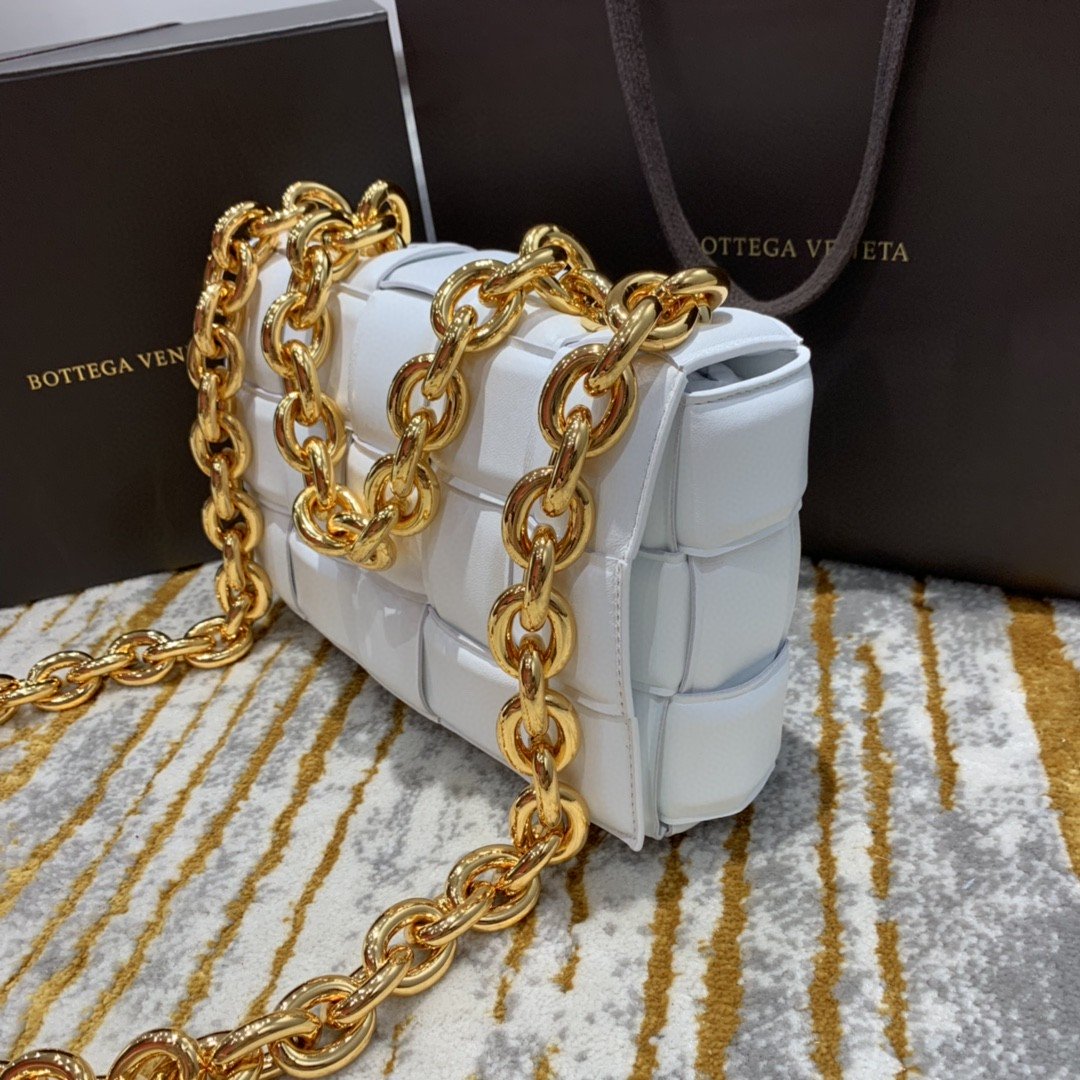 GLAMI Chain Cassette Bag For Women 10.2in/26cm In White 631421VBWZ09143