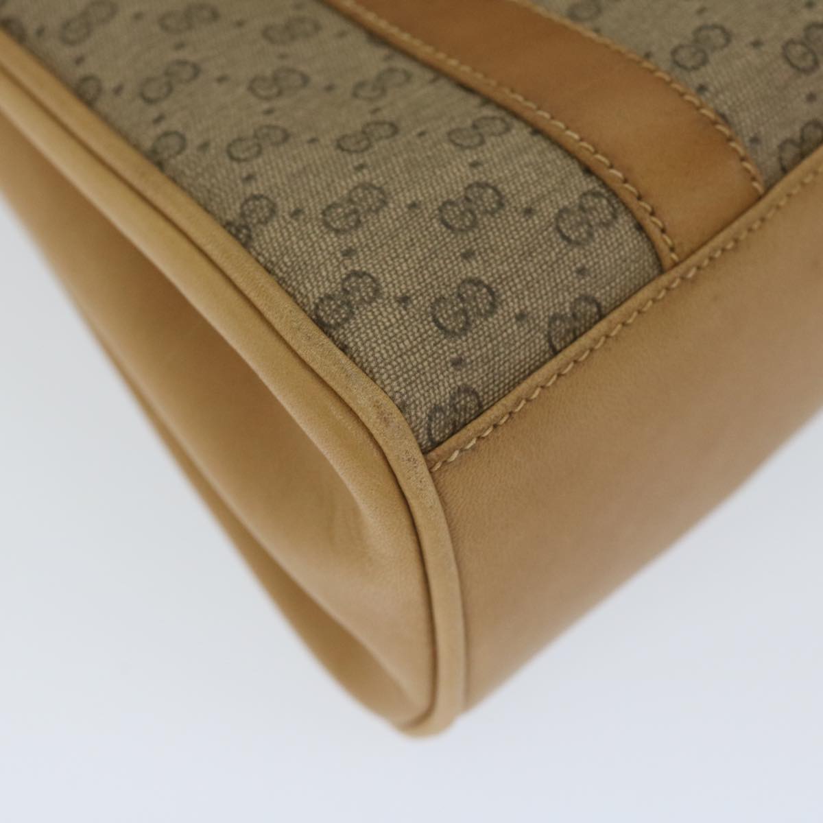 Gucci GG canvas