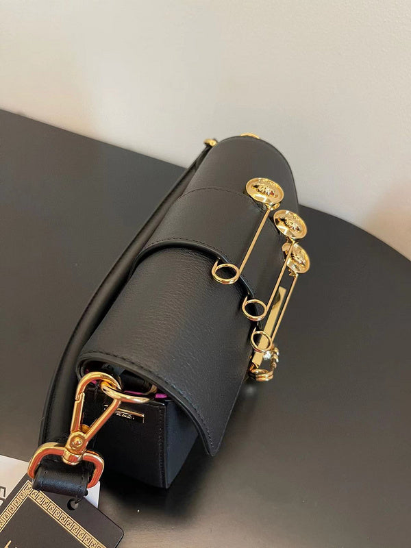 FDI Bags - Luxurious Bags  075
