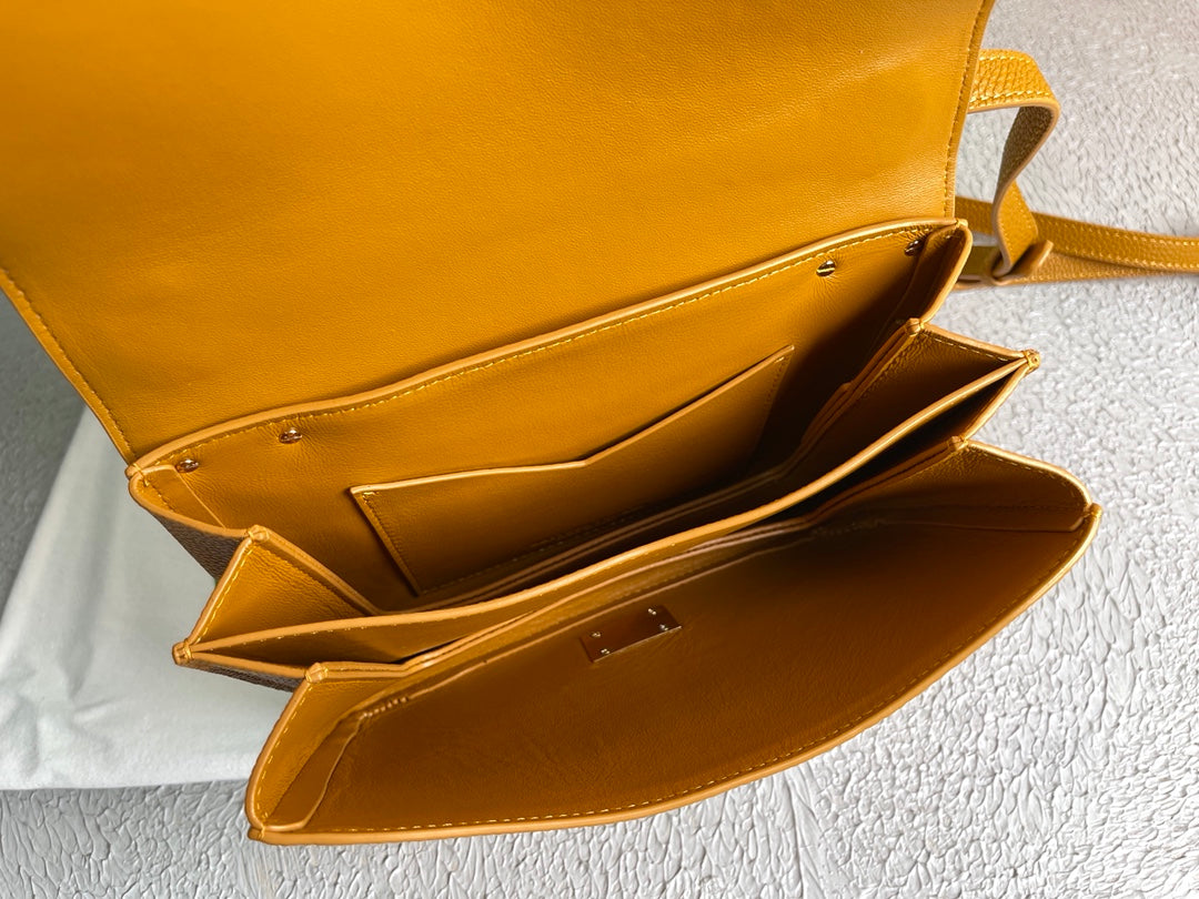 GLAMI Mount Cob, For Women, WomenÃƒÂ¢Ã¢â€šÂ¬Ã¢â€žÂ¢s Bags 8.3in/21cm