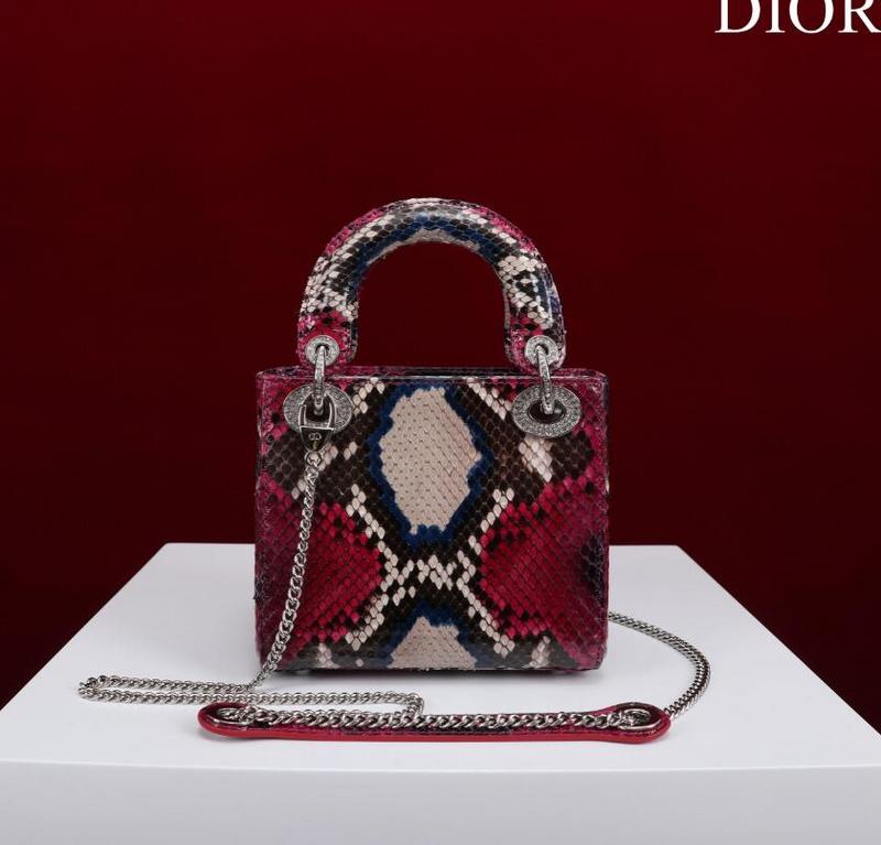 SAMCC - DOR Bags - 091
