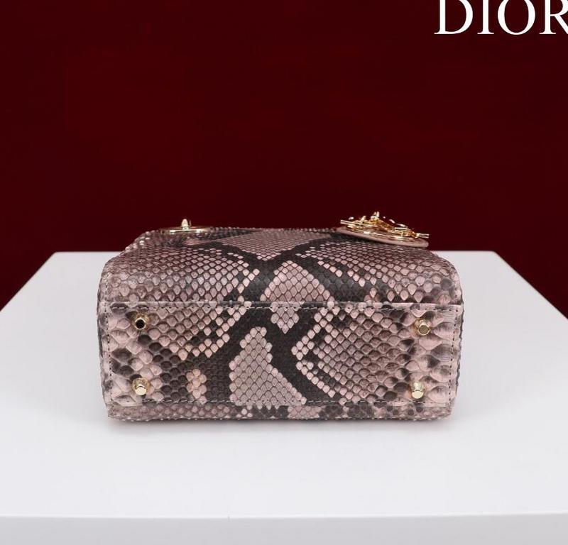 SAMCC - DOR Bags - 106