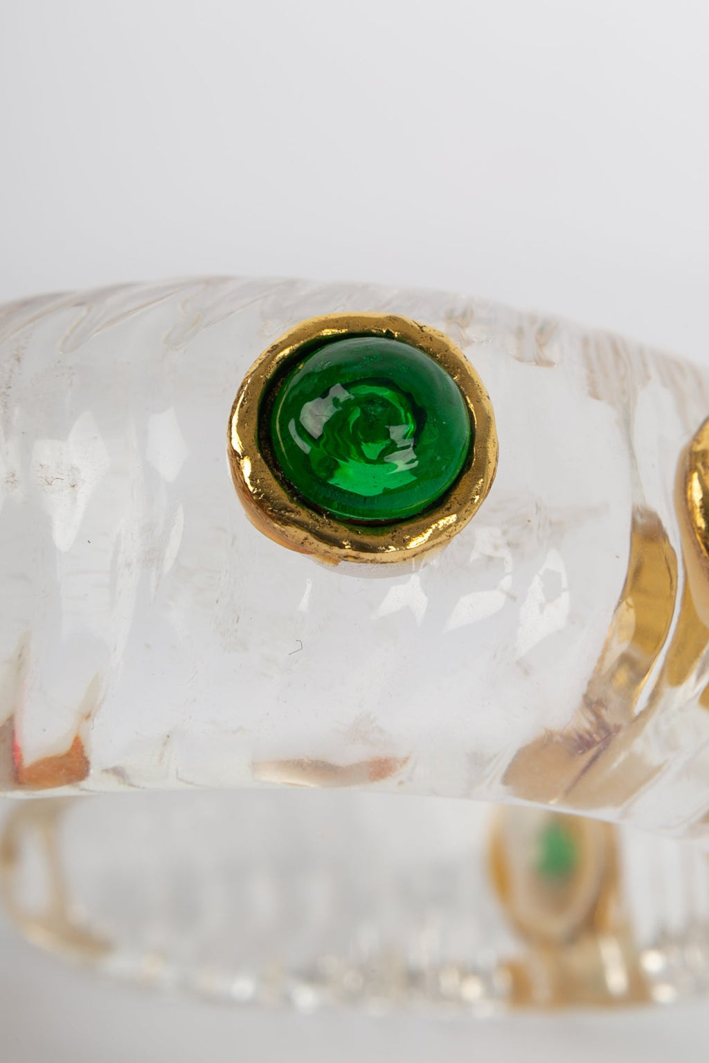 Bracelet en lucite Chanel