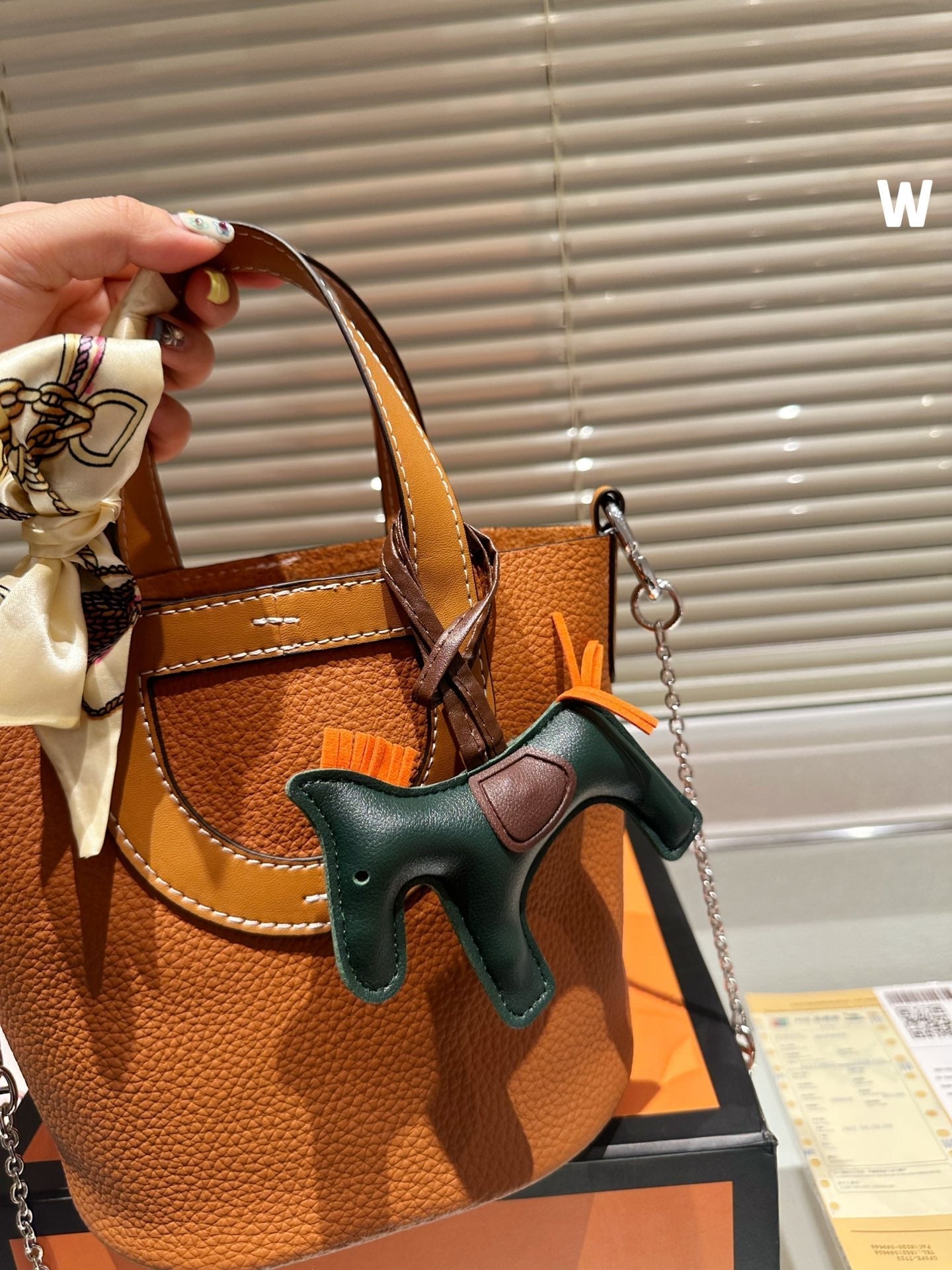 EN - New Arrival Bags HM 138