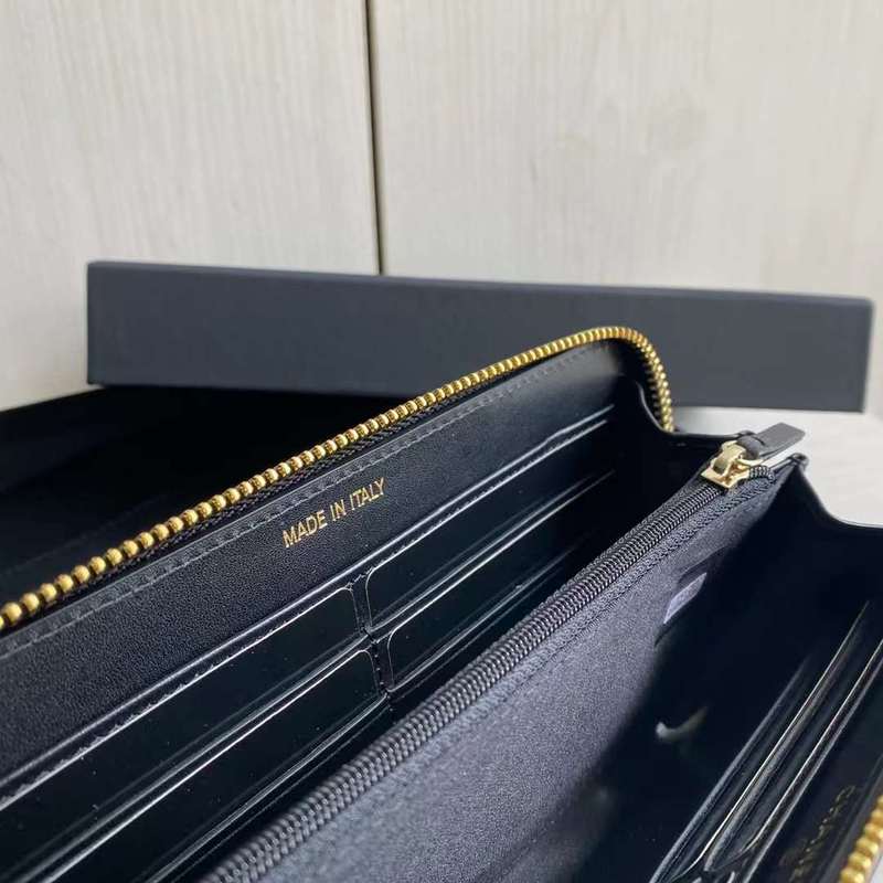 Glami-is - CHL Wallets - 101