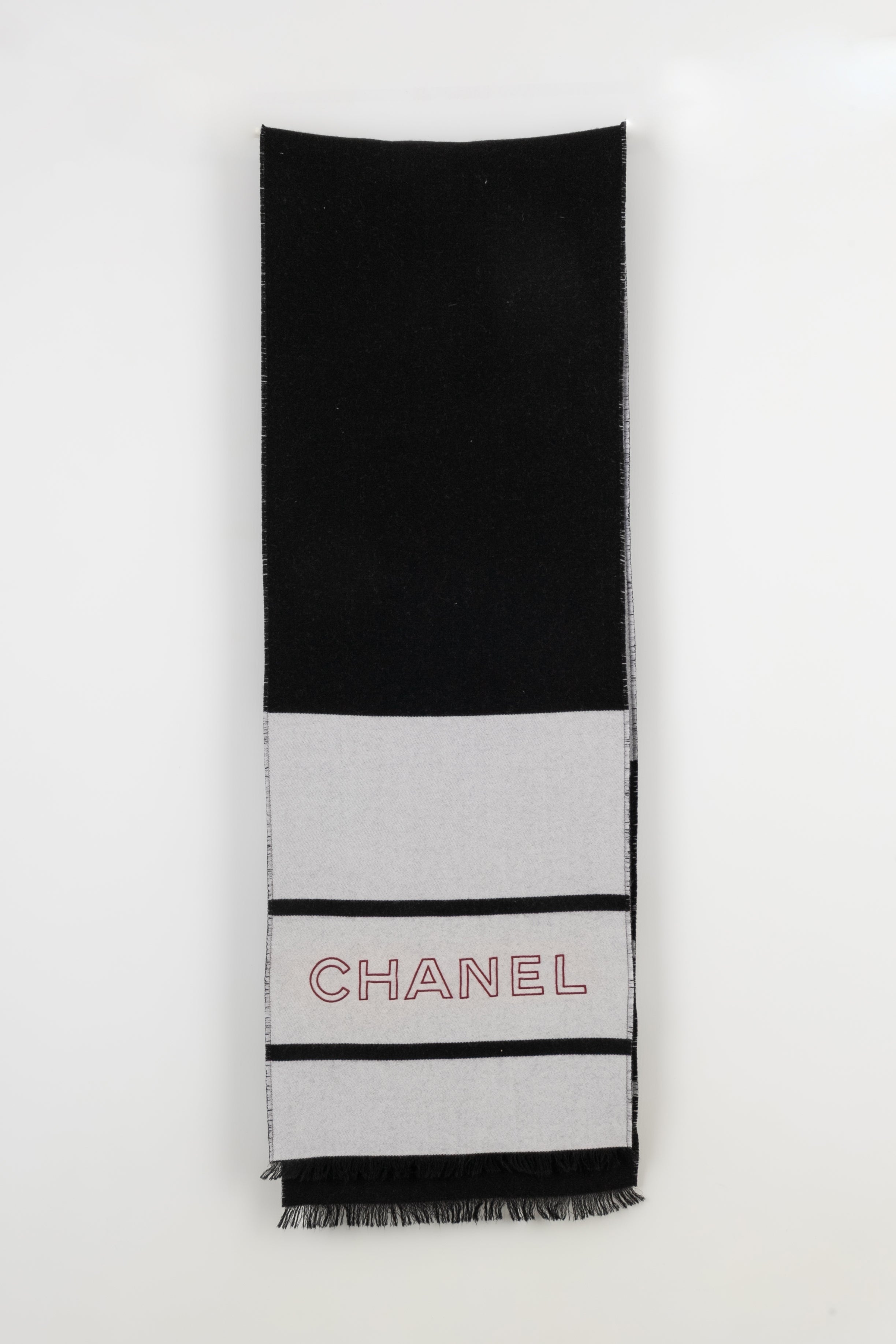 Echarpe en laine et cachemire Chanel