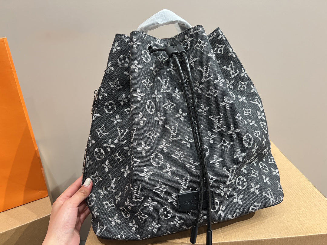 EN - Luxury Bags LUV 753