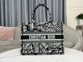 BLUSH BAGZ - Dior Bags - 1443