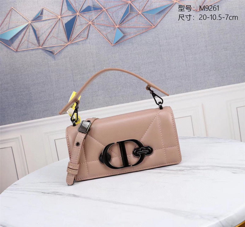 ELE - Dir Bags - 1834