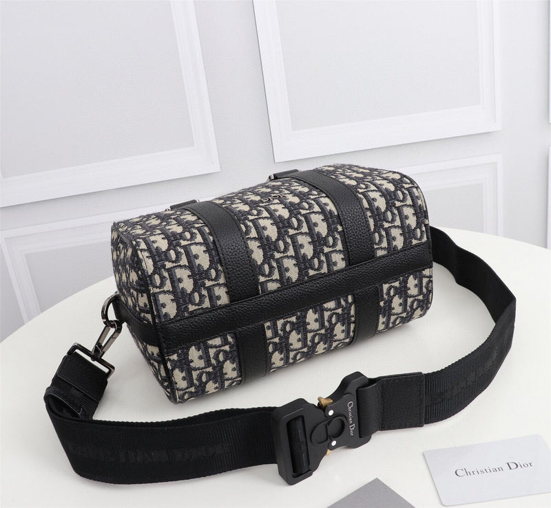ELE - Dir Bags - 1542