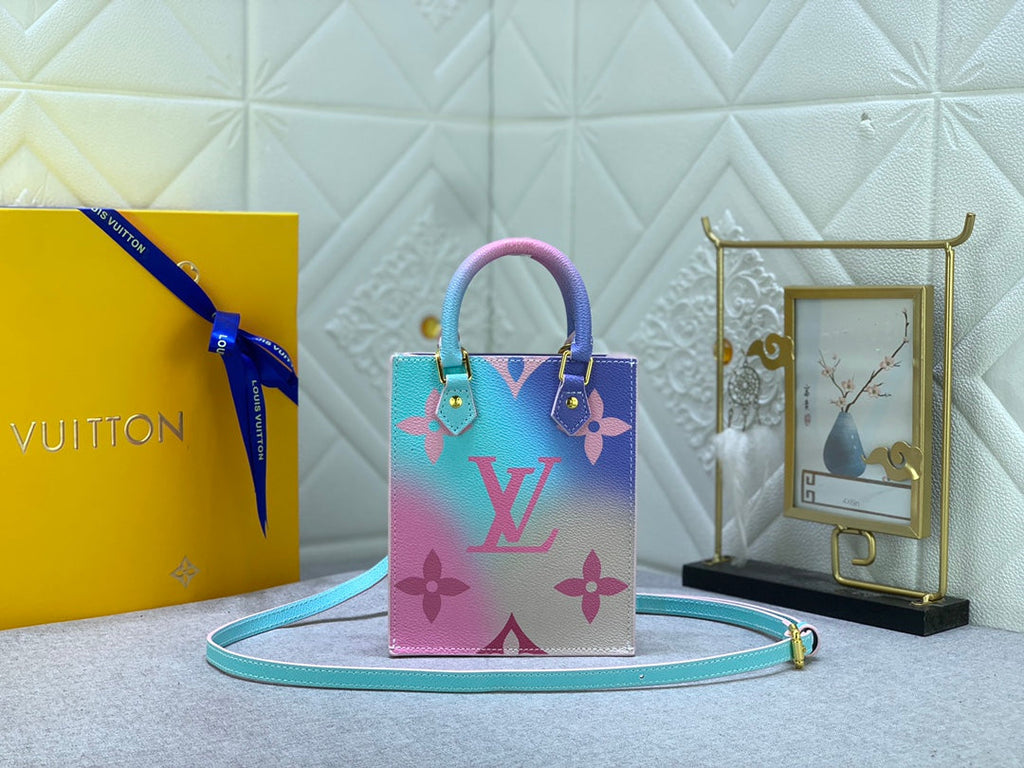 EN - Luxury Bags LUV 824