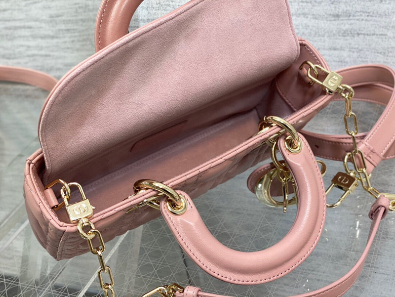 ELE - Dir Bags - 1840