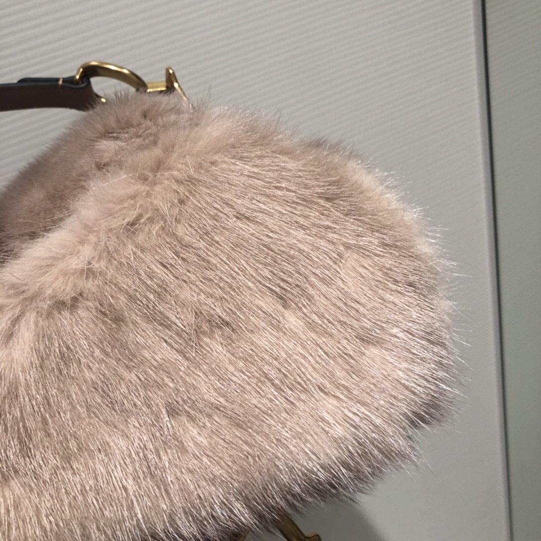 SADDLE BAG