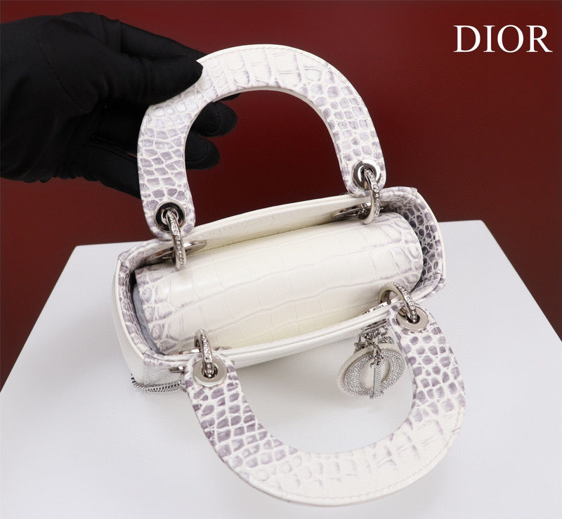 ELE - Dir Bags - 1755