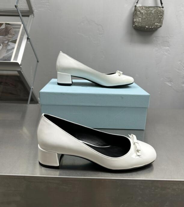 GlamyWomen Shoes - 231