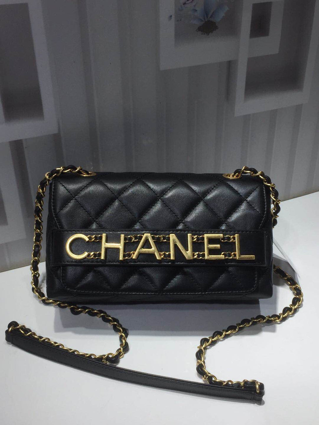 CHLFront Logo Small Flap Bag Gold Hardware Black For Women, Women’s Handbags, Shoulder Bags 8.2in/21cmAS1490