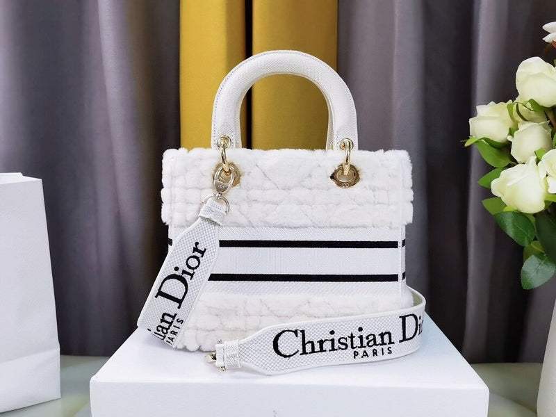 ELE - Dir Bags - 074