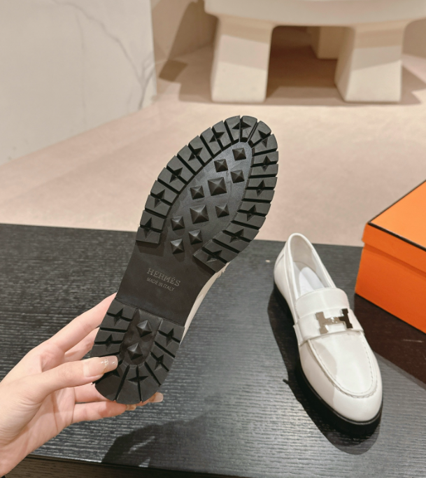 SAMC - HMS Women Shoes - 590