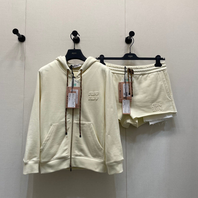 Glami - MMU Women Clothes - 666