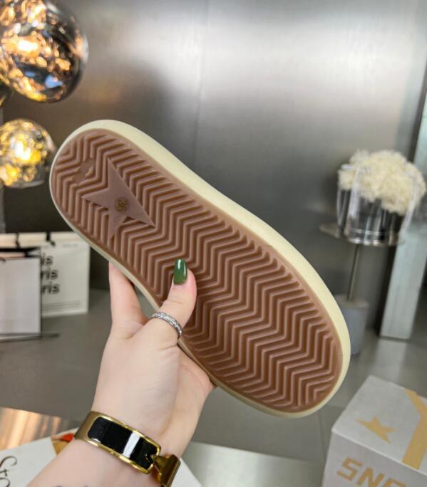 SAMC - GDBE Women Shoes - 038
