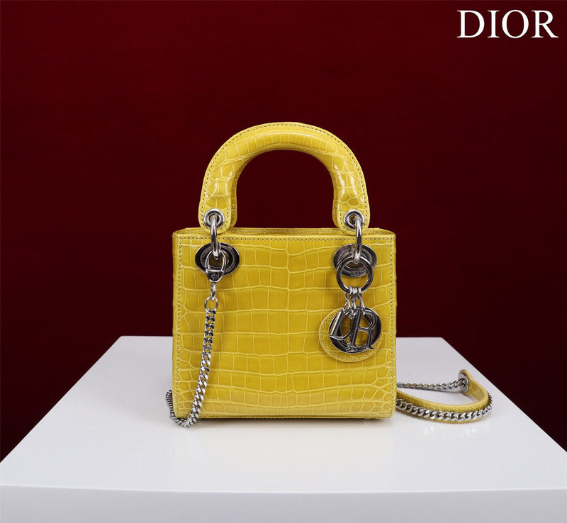 ELE - Dir Bags - 1652