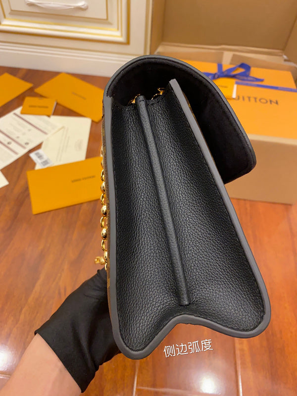 Glamy - LOV Bags - 974