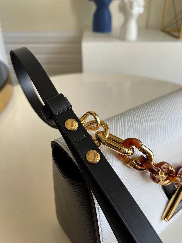 LOV2 Bags - Luxurious Bags  1617