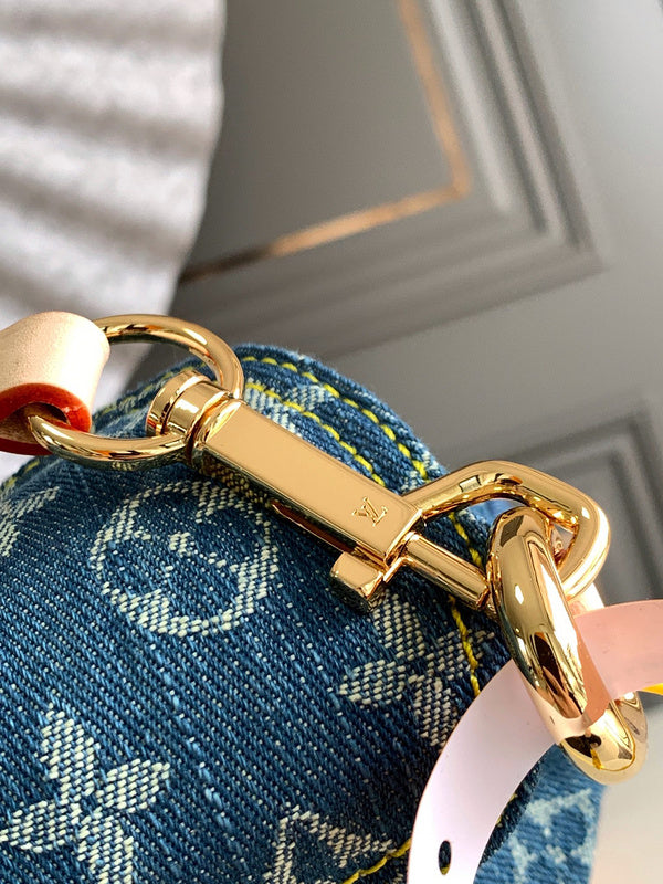LOV2 Bags - Luxurious Bags  1505