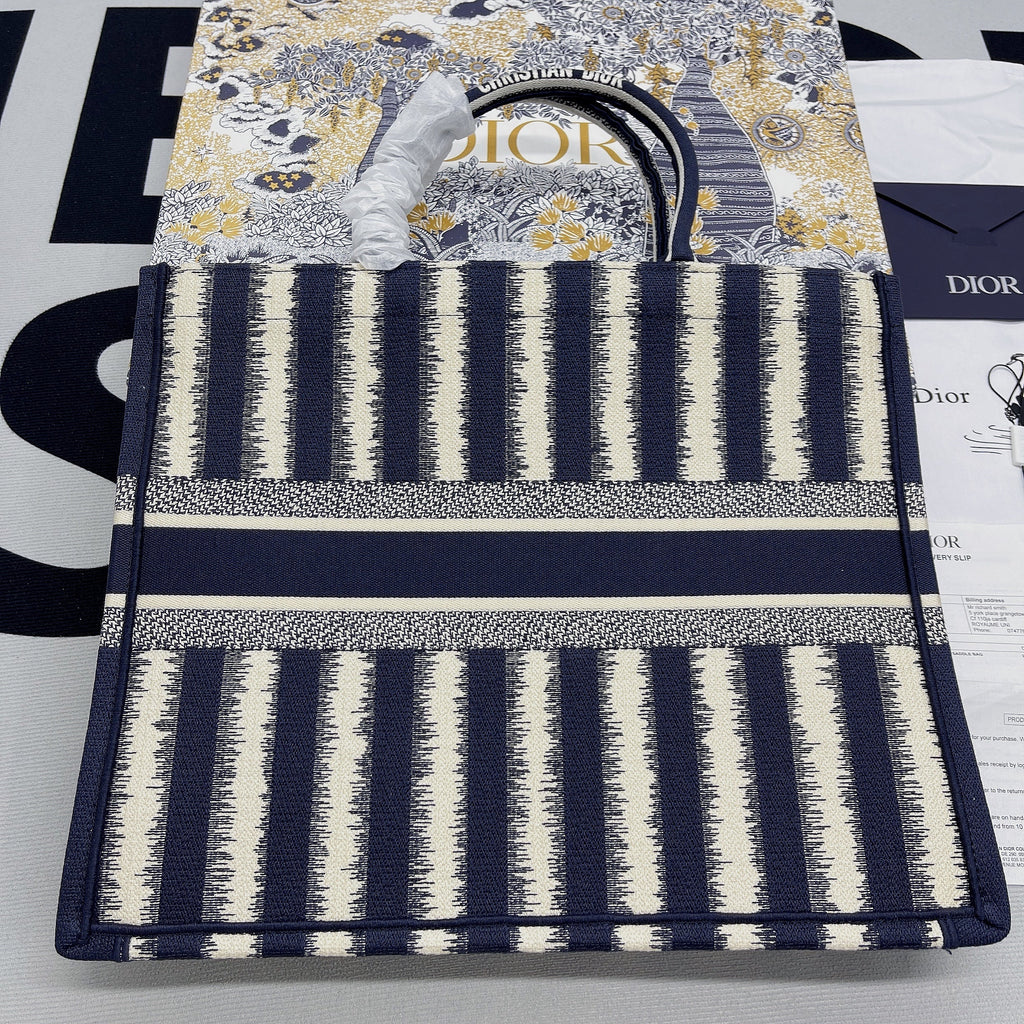 GLAMI Large Book Tote Blue, For Women, WomenÃ¢â‚¬â„¢s Handbags 16.5in/42cm CD