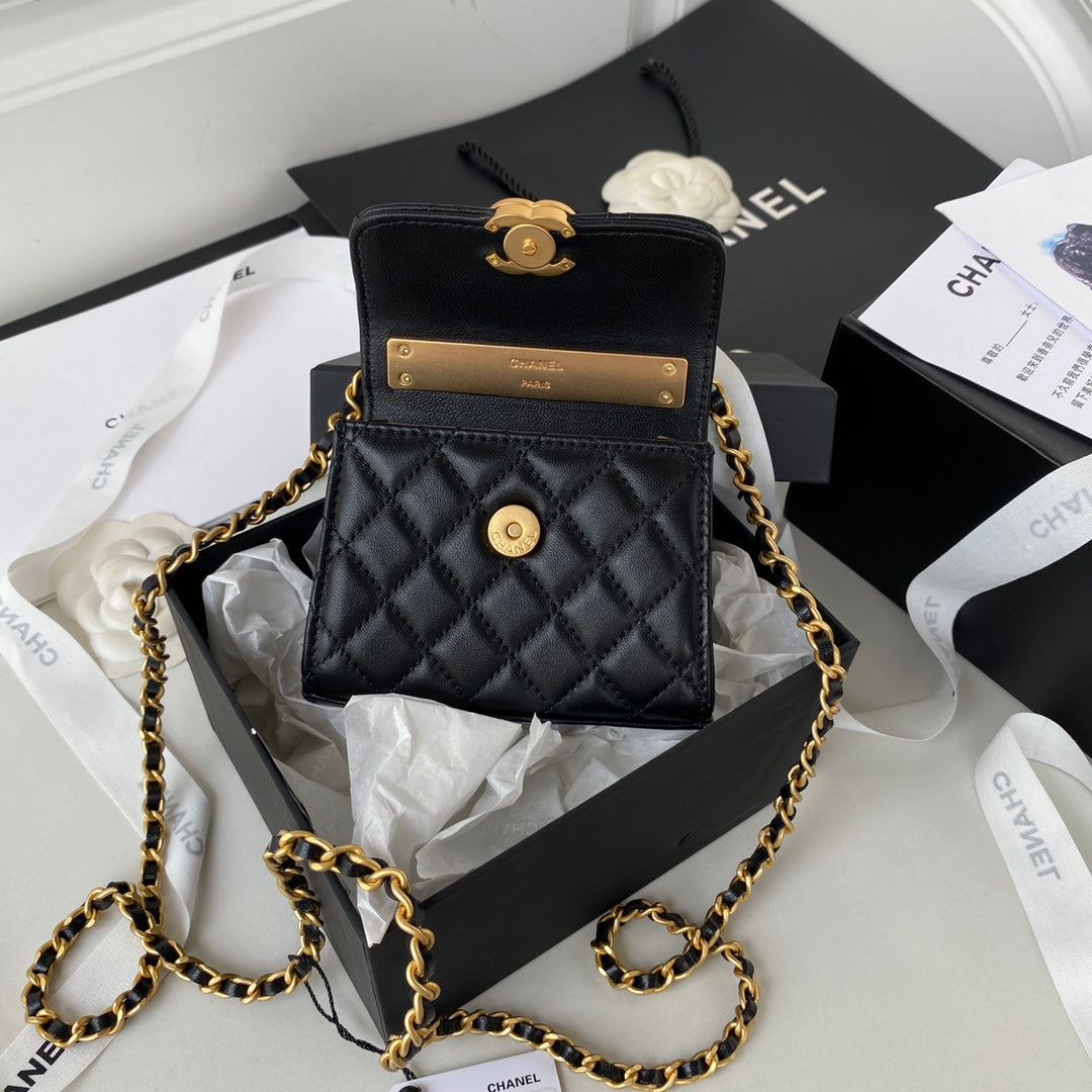 CHL Clutch With Chain Gold Hardware Black For Women, Women’s Handbags, Shoulder Bags 5.7in/14.5cm AP2945
