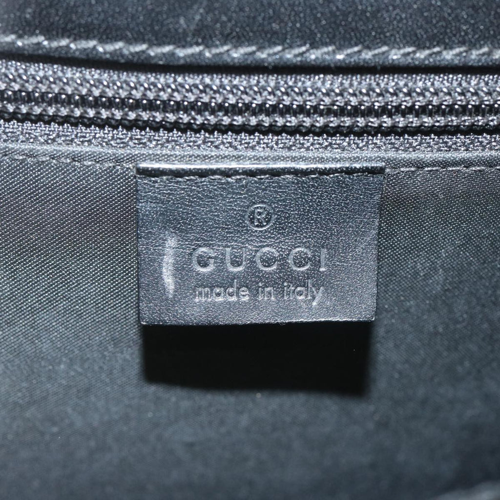 Gucci --