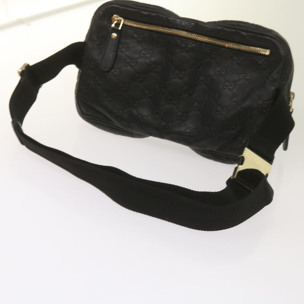 Gucci GG Signature