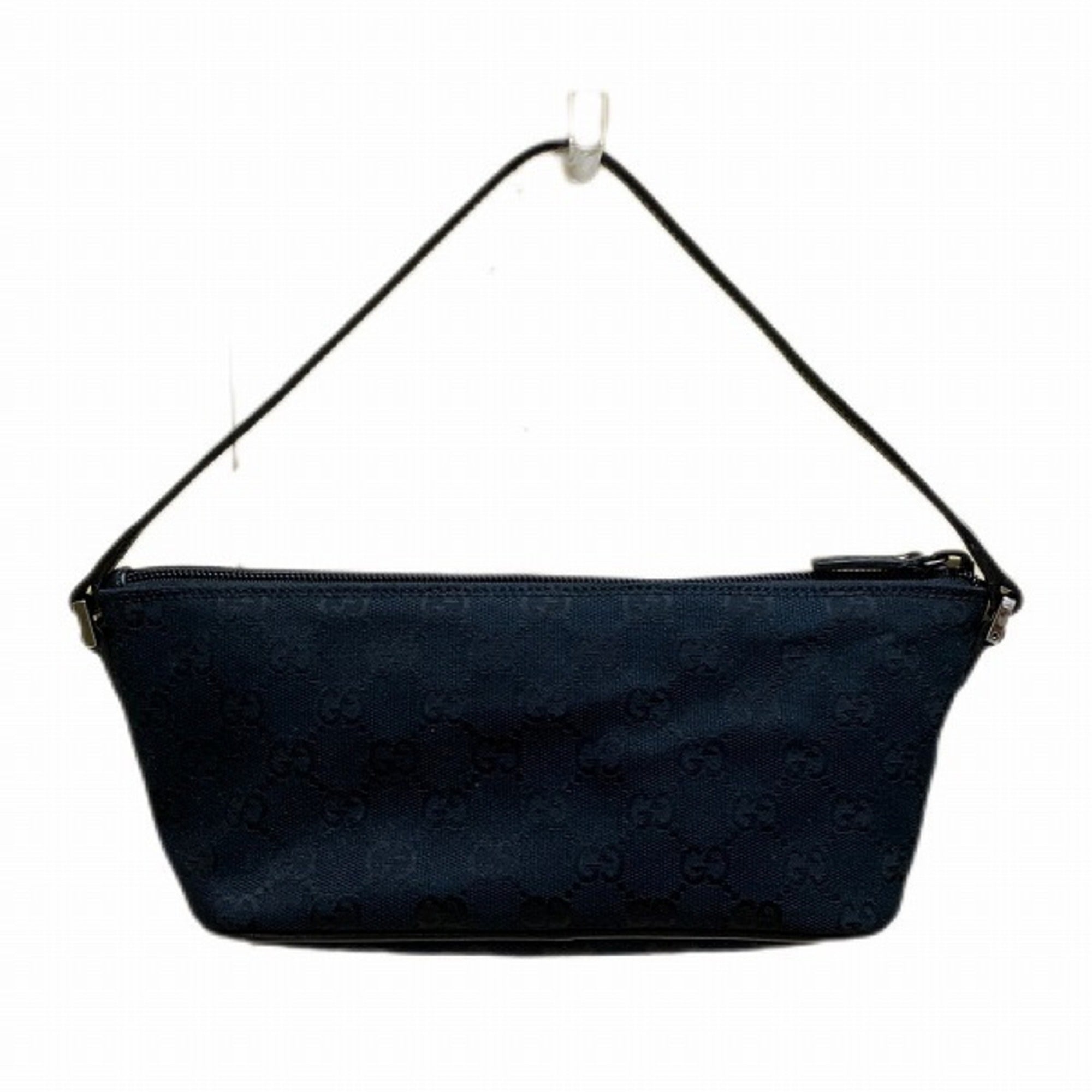 GUCCI GG canvas pattern hand pouch   black bag handbag ladies
