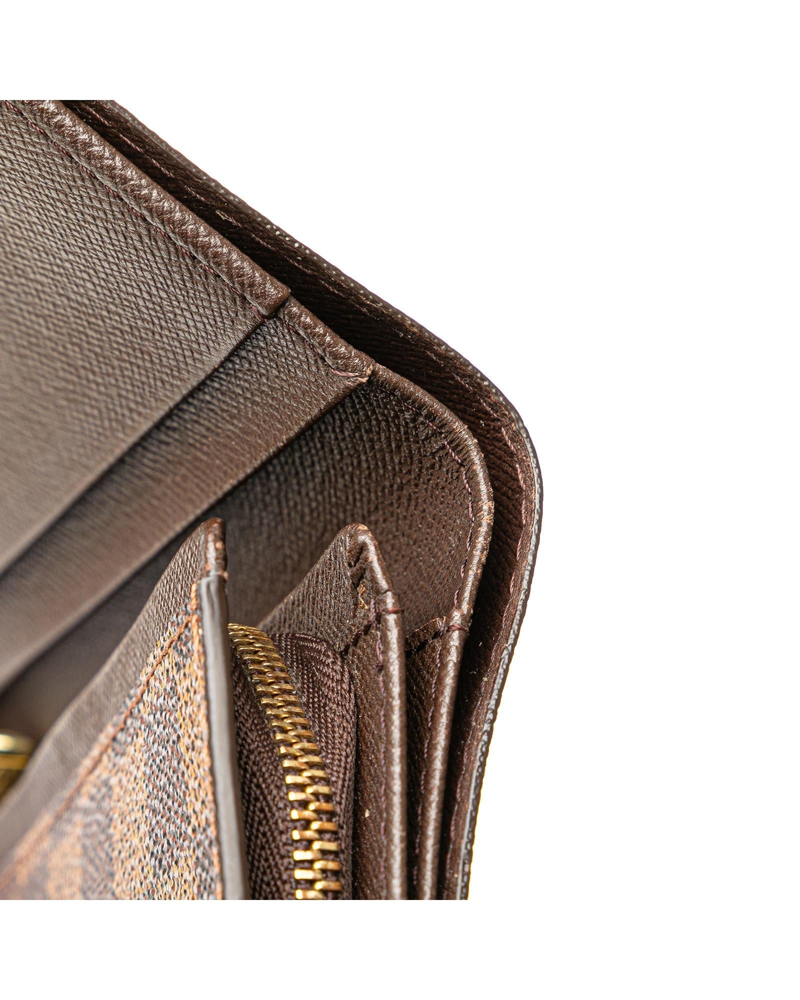 Damier Ebene Porte Monnaie Billets Tresor Wallet with Zip and Slip Pockets