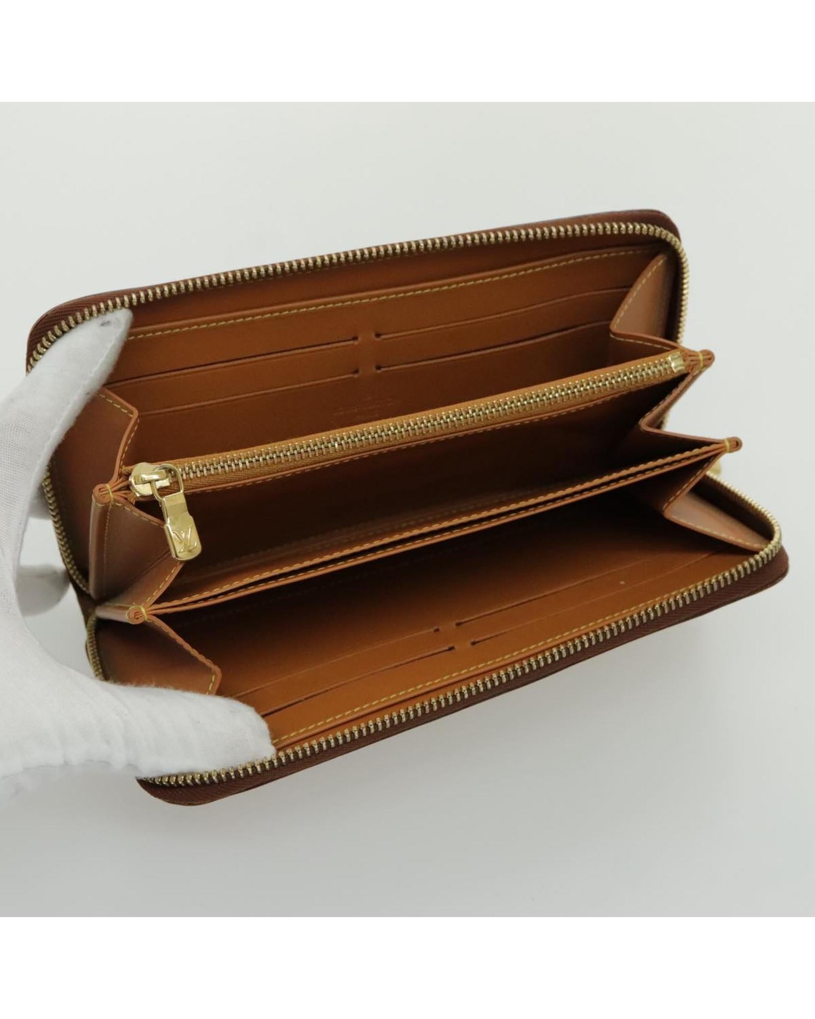 Zippy Wallet Long Wallet Leather