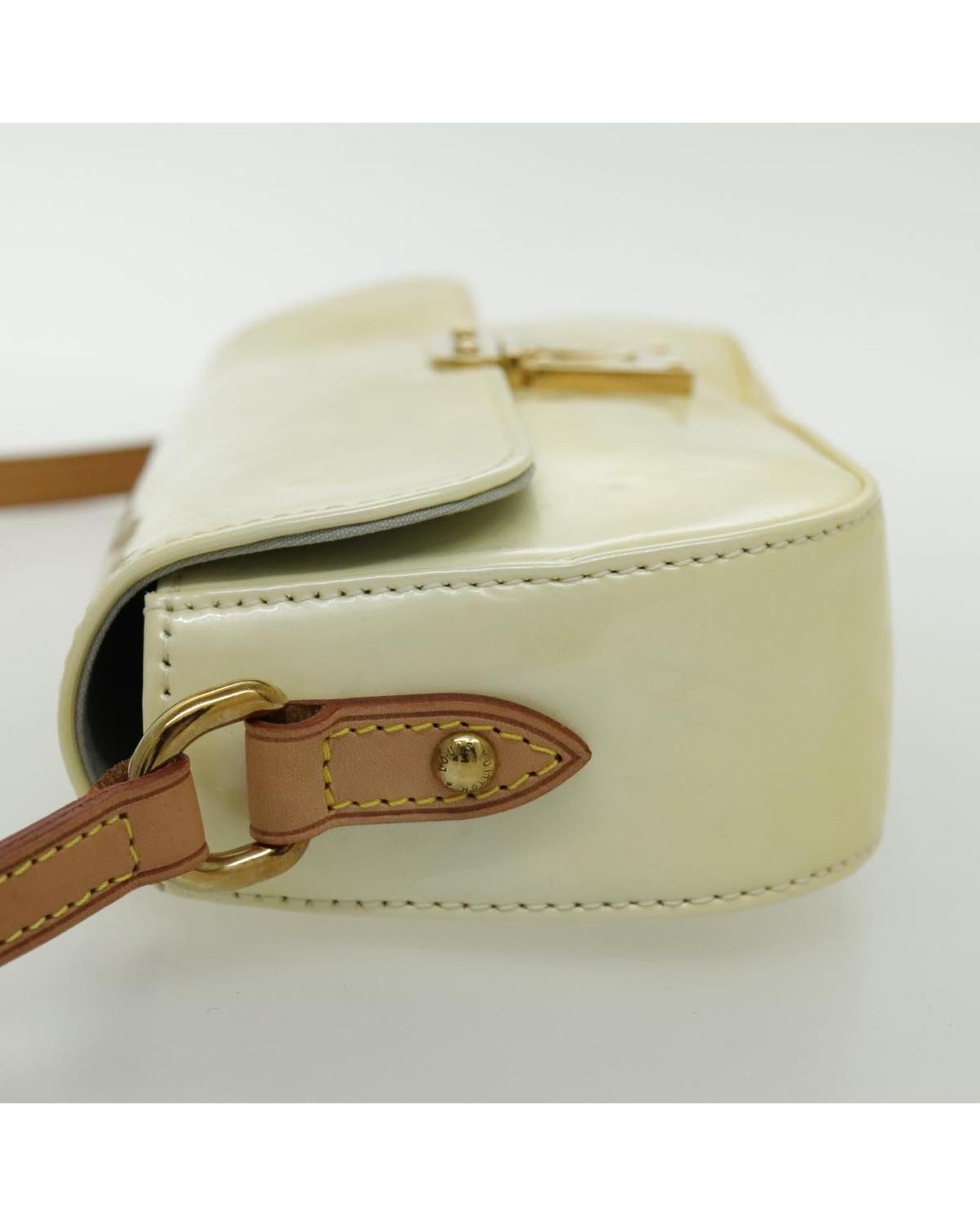 Monogram Vernis M91325 Shoulder Bag