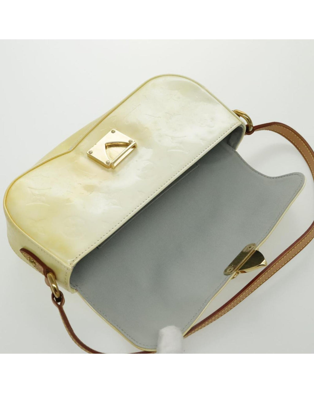 Monogram Vernis M91325 Shoulder Bag