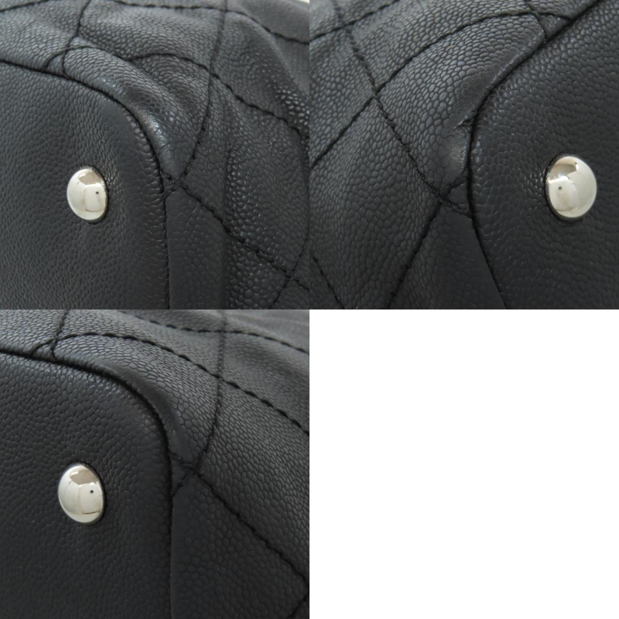 Chanel quilted Tote Bag Chain Strap