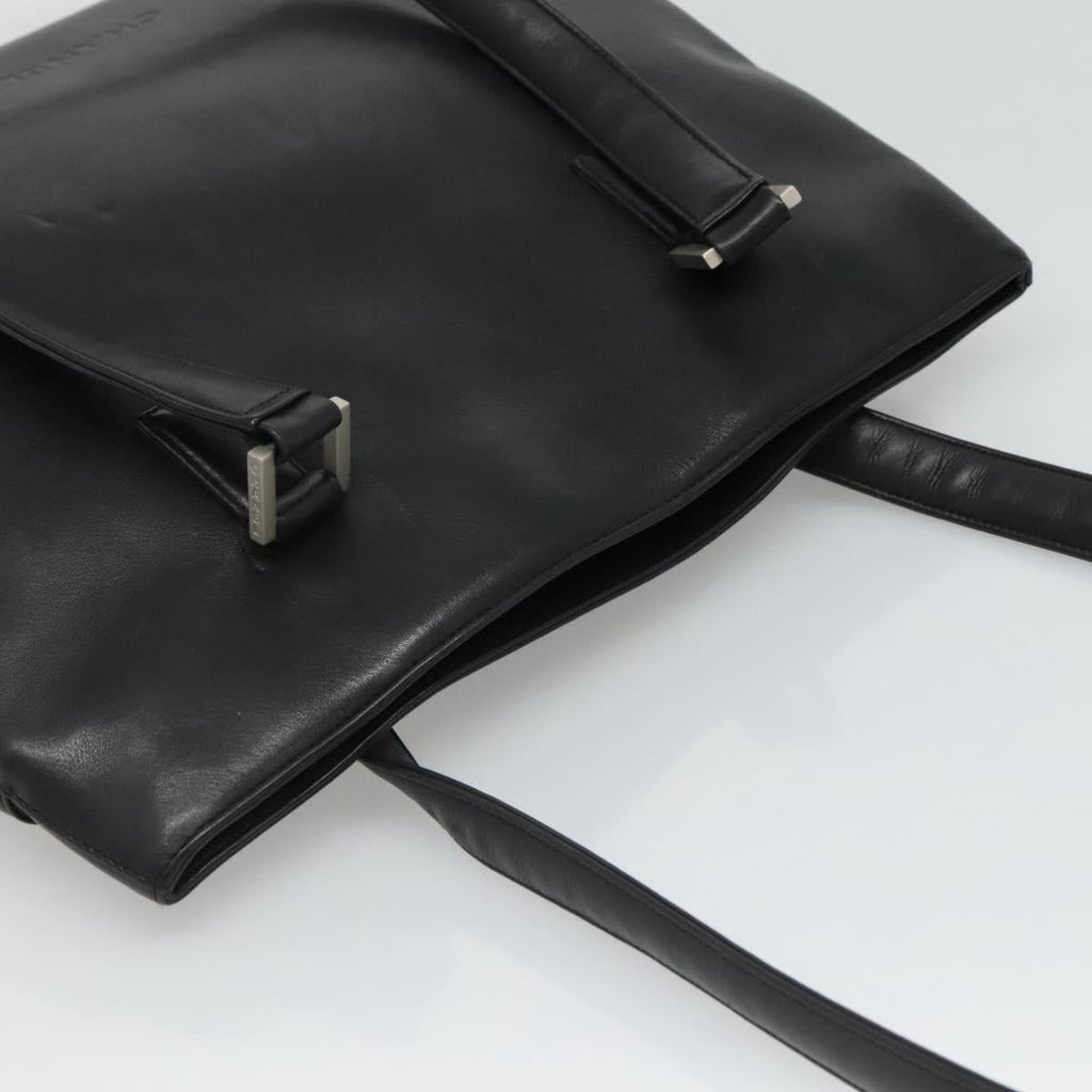 Chanel Leather Shoulder Bag