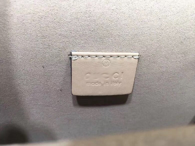 GC056  Small 7.9x6.1x2inch    Medium 11x6.7x3.5