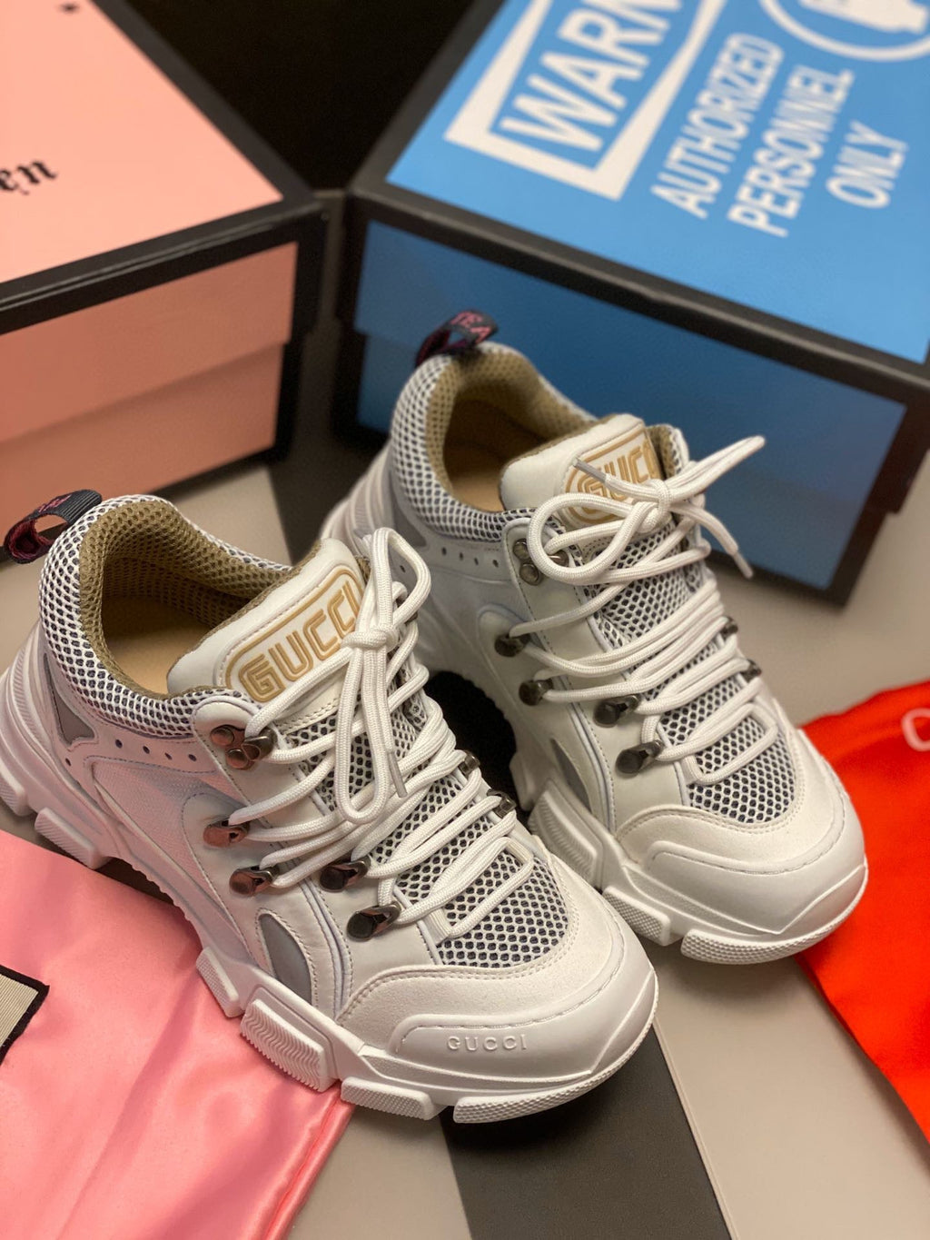 SE185 Size5-9