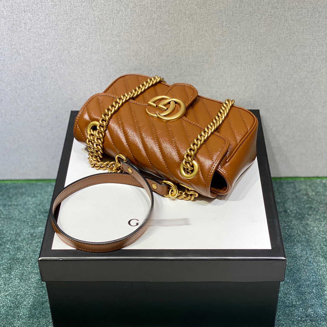 GC181 HIGHEST QUALITY VERSION  Small:8.7x5.1x2.4inch   Medium:10.2x5.9x2.9inch