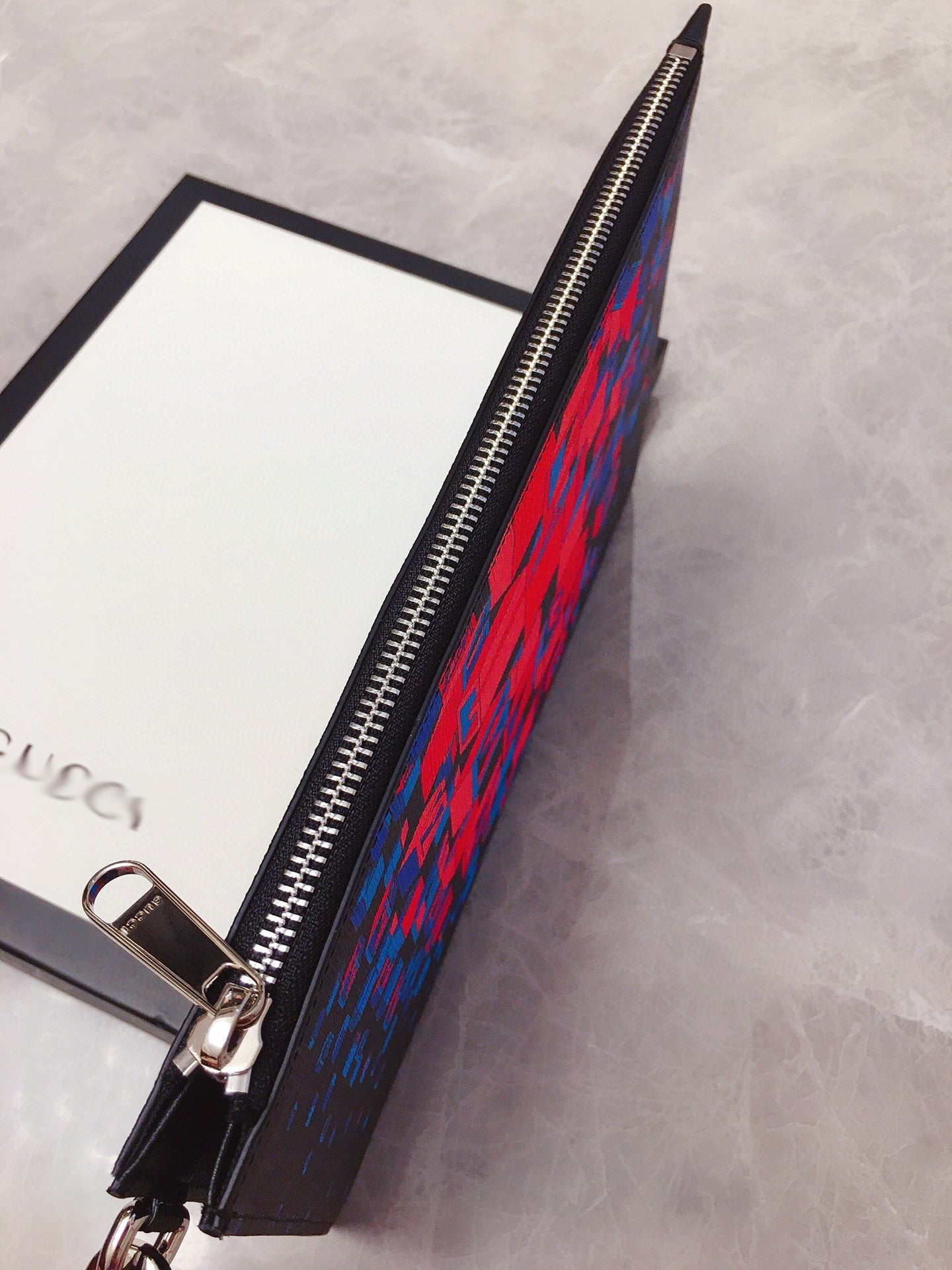 GC218  11.8x7.9inch
