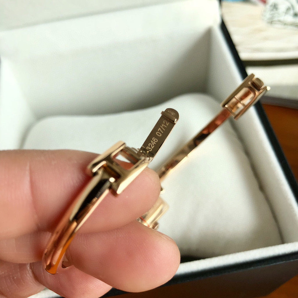 WC062  20x20mm