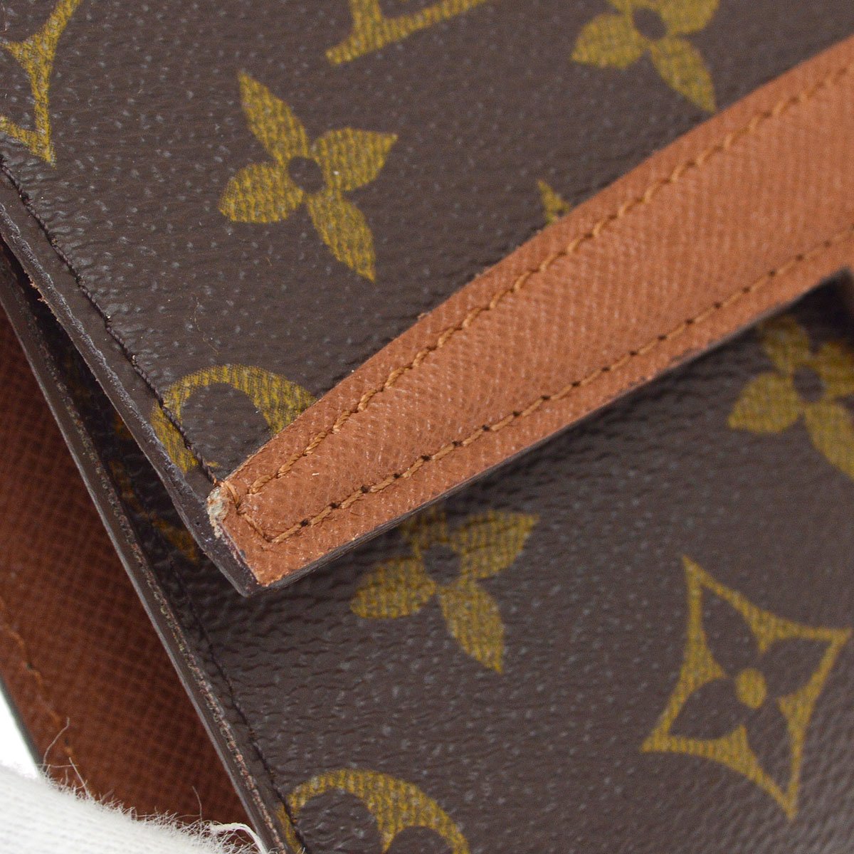 LOUIS VUITTON POCHETTE ARCHE BELT BUM BAG M51975