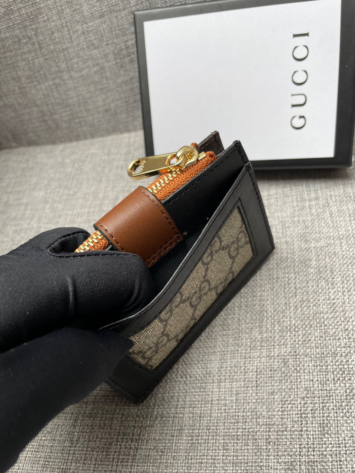 GC344   4.1x2.9x1inch