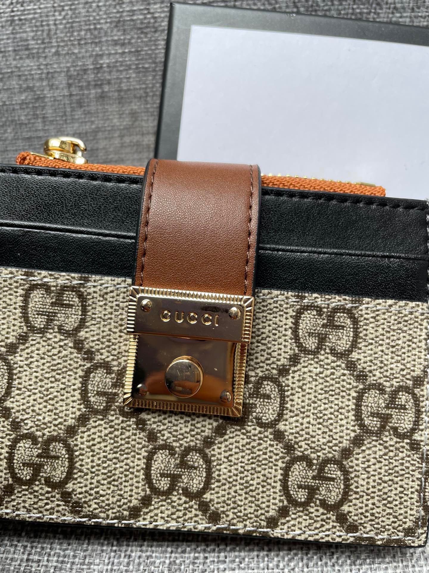 GC344   4.1x2.9x1inch
