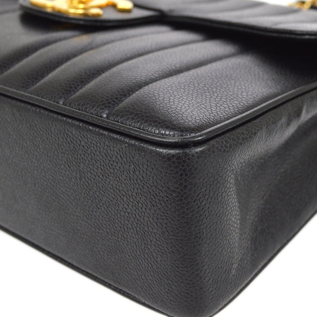 CHANEL 1991-1994 Black Caviar Vertical Classic Flap Jumbo 14367