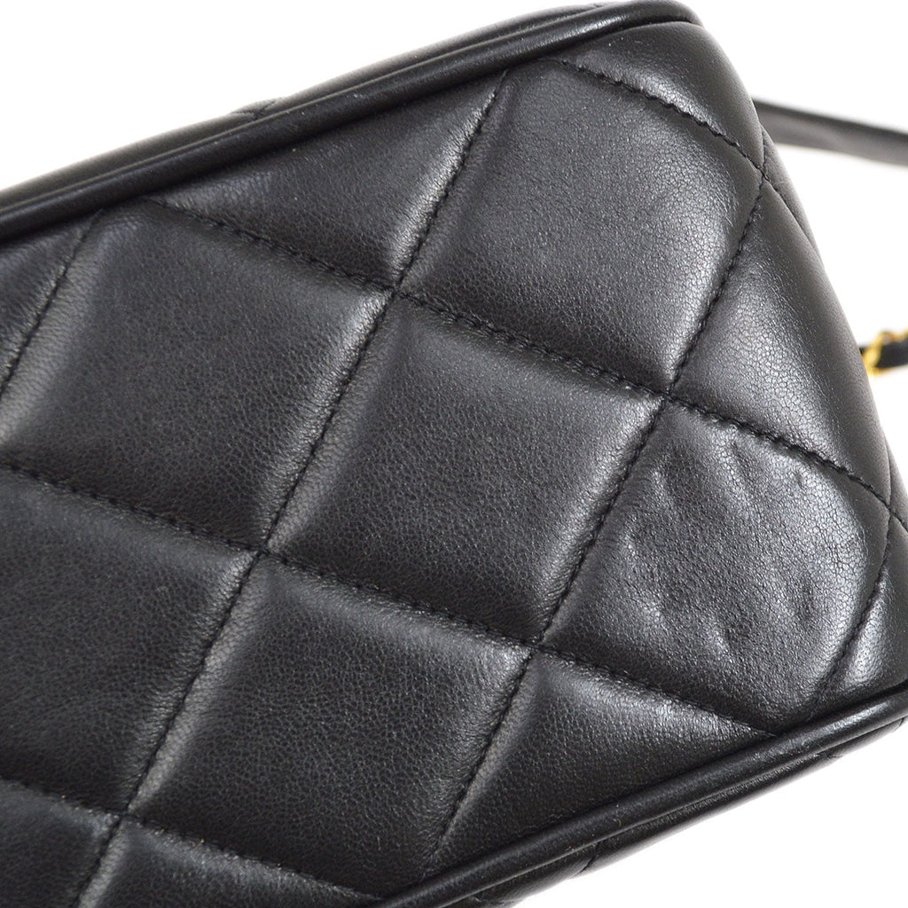 CHANEL 1994-1996 Black Lambskin Straight Flap Medium 94748